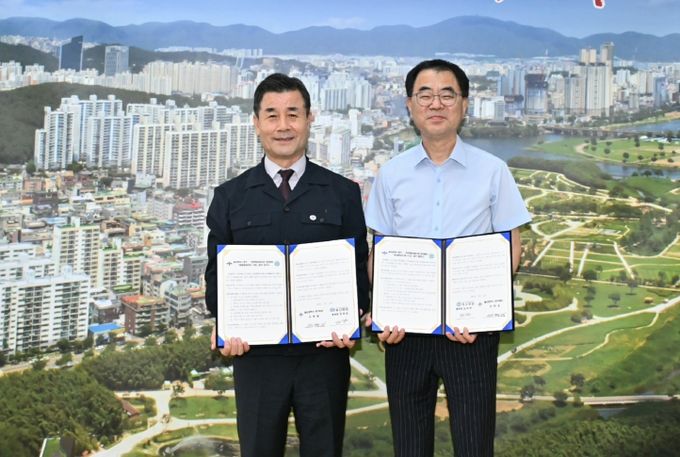 중구-동강병원, ‘의료·요양·돌봄 통합지원 사업’ 추진 업무협약 체결