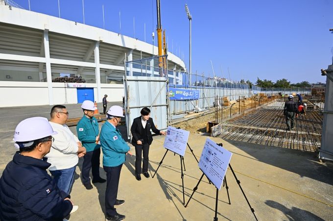 속초종합경기장 수소충전소 신축 ‘순항’