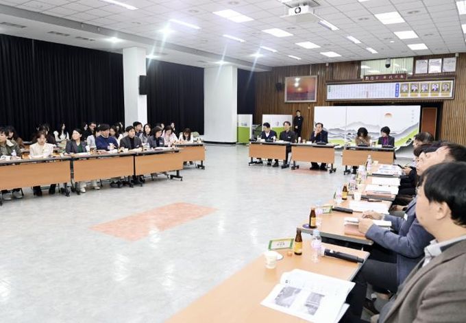 문경시, 2025년 시정 발전 아이디어 발굴 보고회 열어