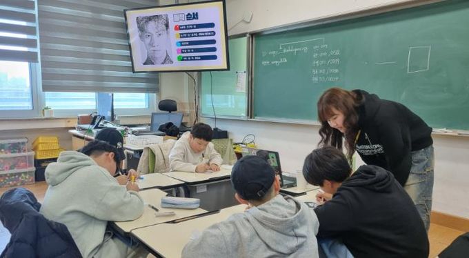 태안교육지원, 대학생 멘토와 함께 성장하는 겨울방학 배움터 제공